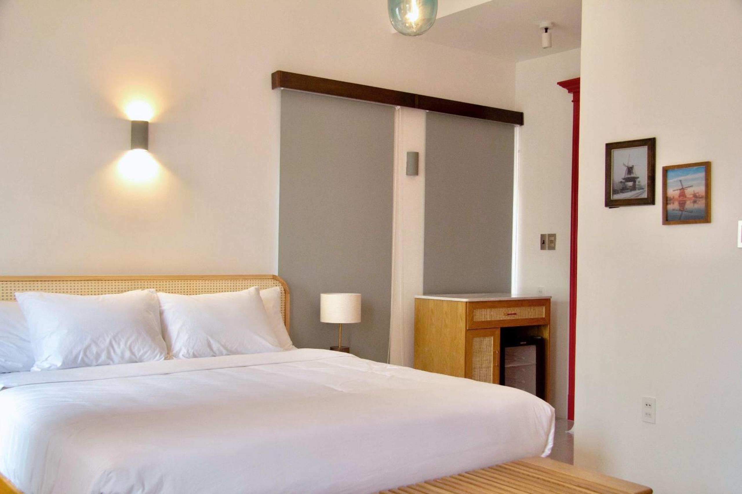 Leiden Homestay&Cafe'