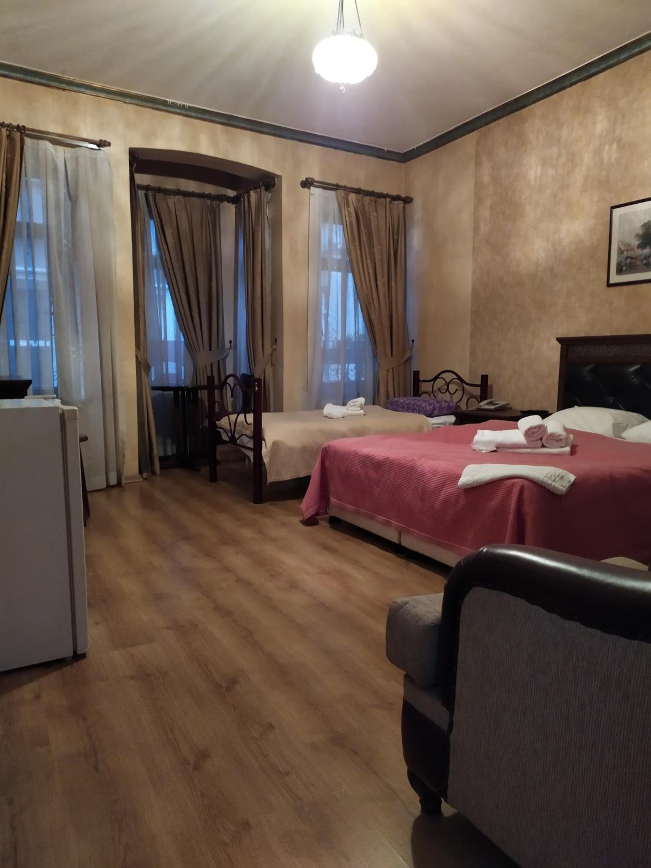 Istanbul Irish Otel - Image 23