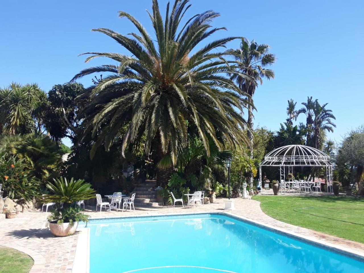 Hotel Goldeneye Private Venue Spectre - Image 1