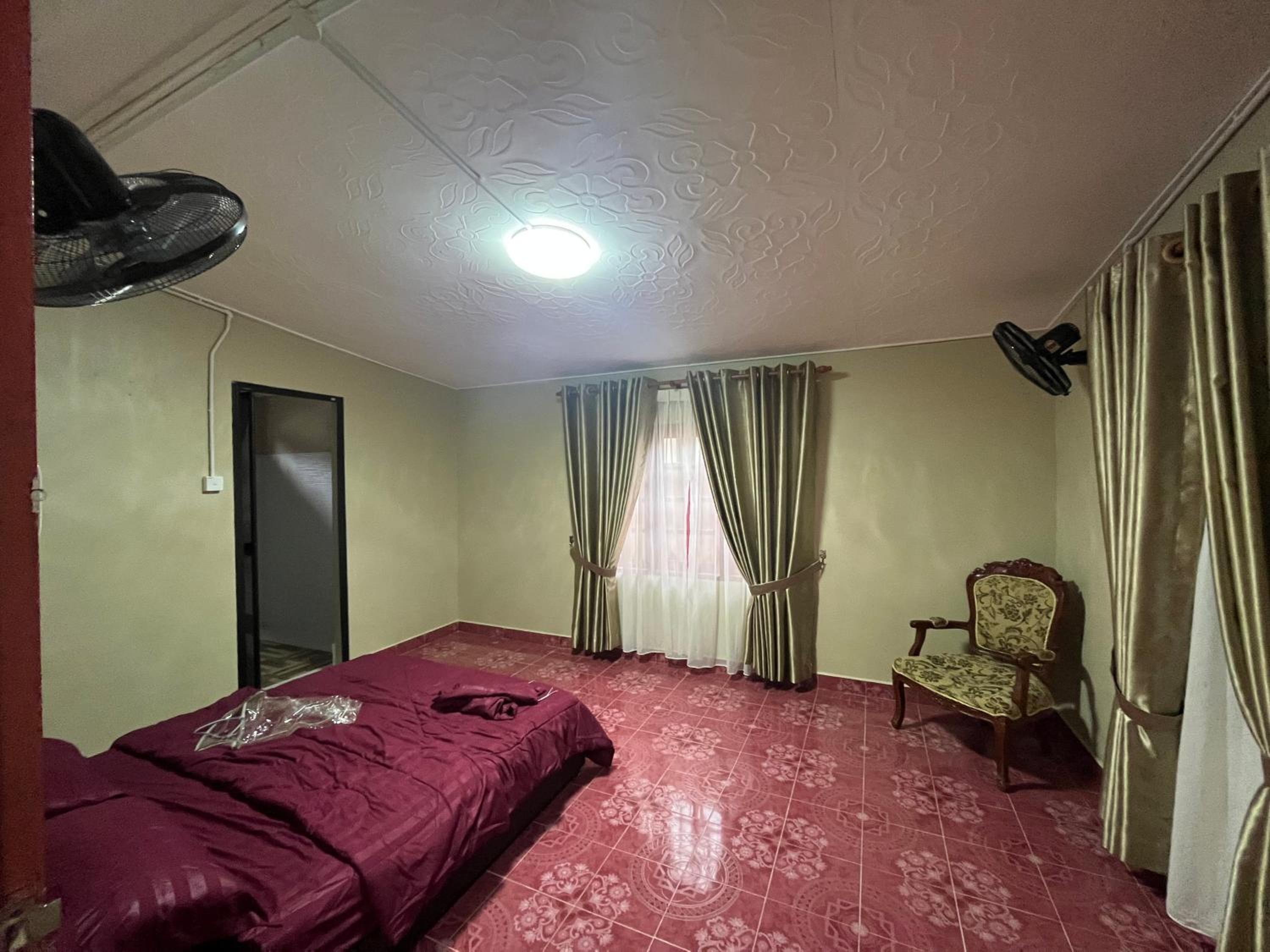 AHZA MY HOMESTAY KEMAMAN