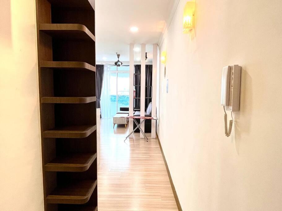 Concept Suite 05 @ The Wave Residence