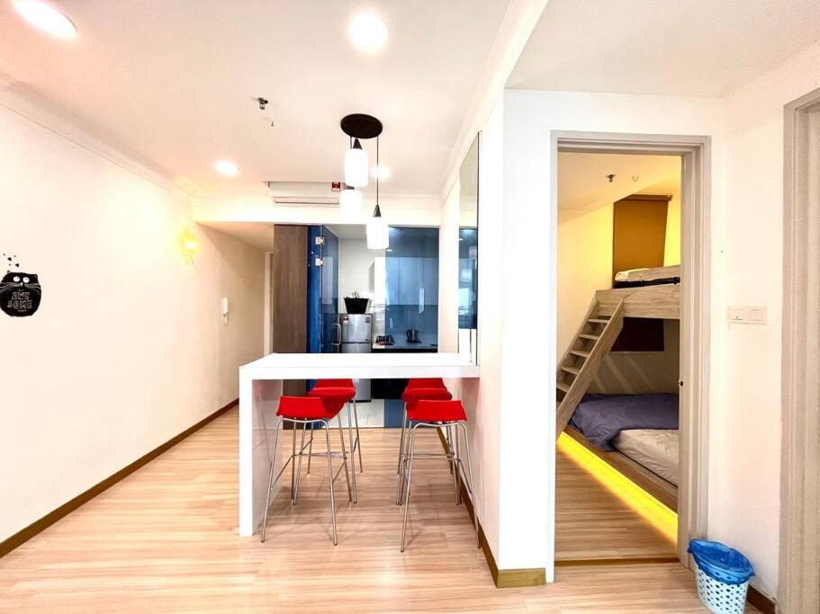 Concept Suite 05 @ The Wave Residence