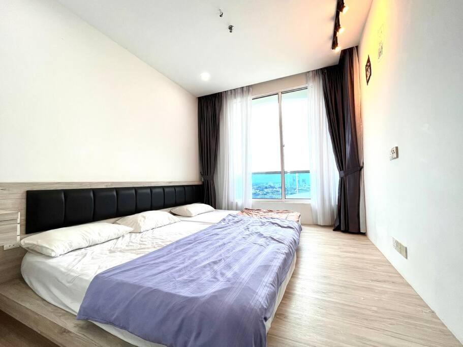 Concept Suite 05 @ The Wave Residence