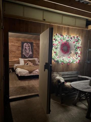 Cabin Margot with hot tub in private garden