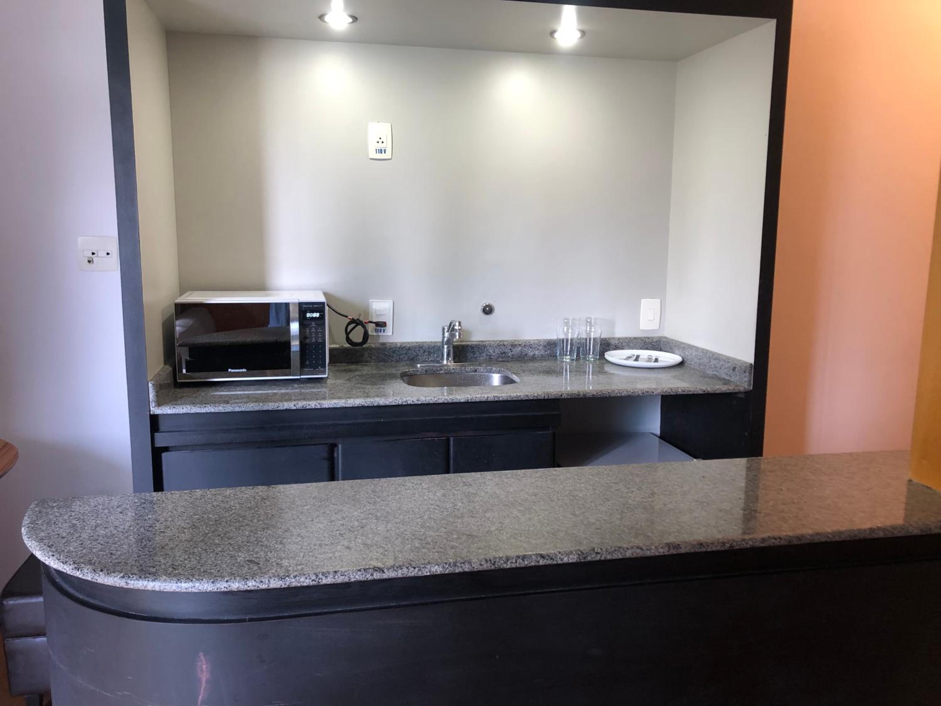 FLAT-HOTEL Faria Lima Itaim São Paulo, garagem inclusa !