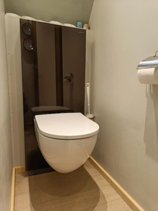 Boutique style ship 10 double cabins view 2
