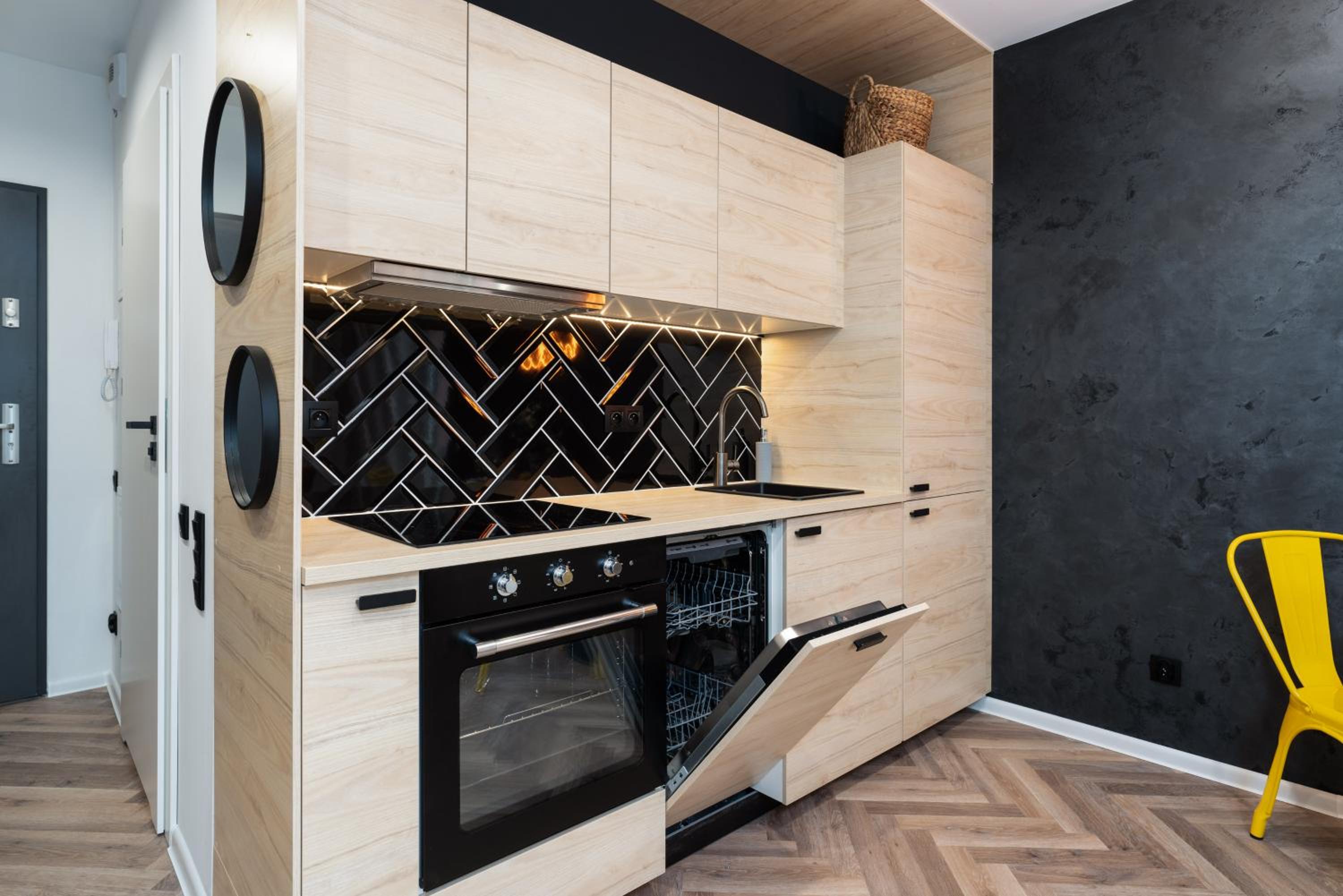 Loft Style Apartments Opieńskiego with PARKING by Renters view 5
