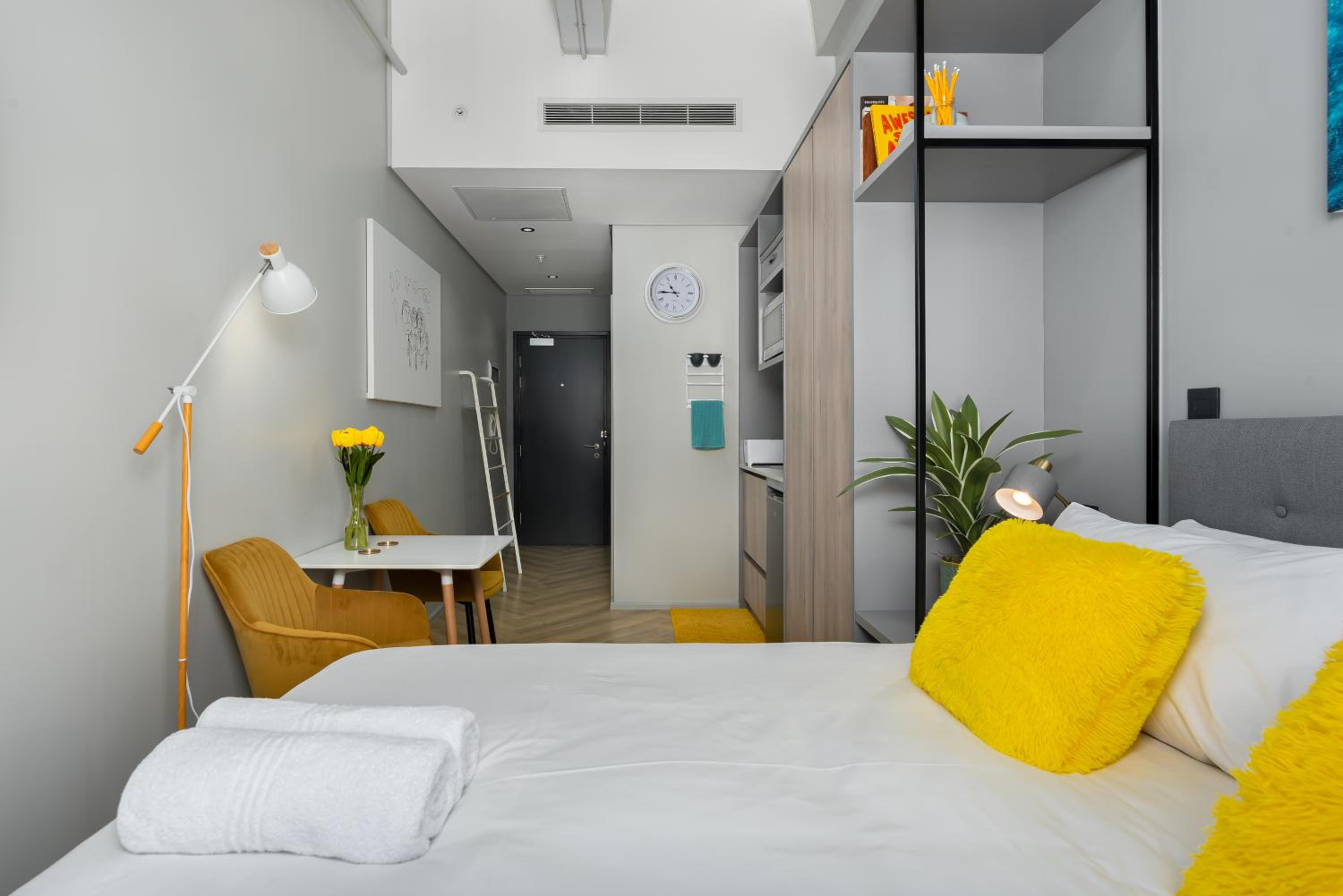 One Thibault Luxury Apartments