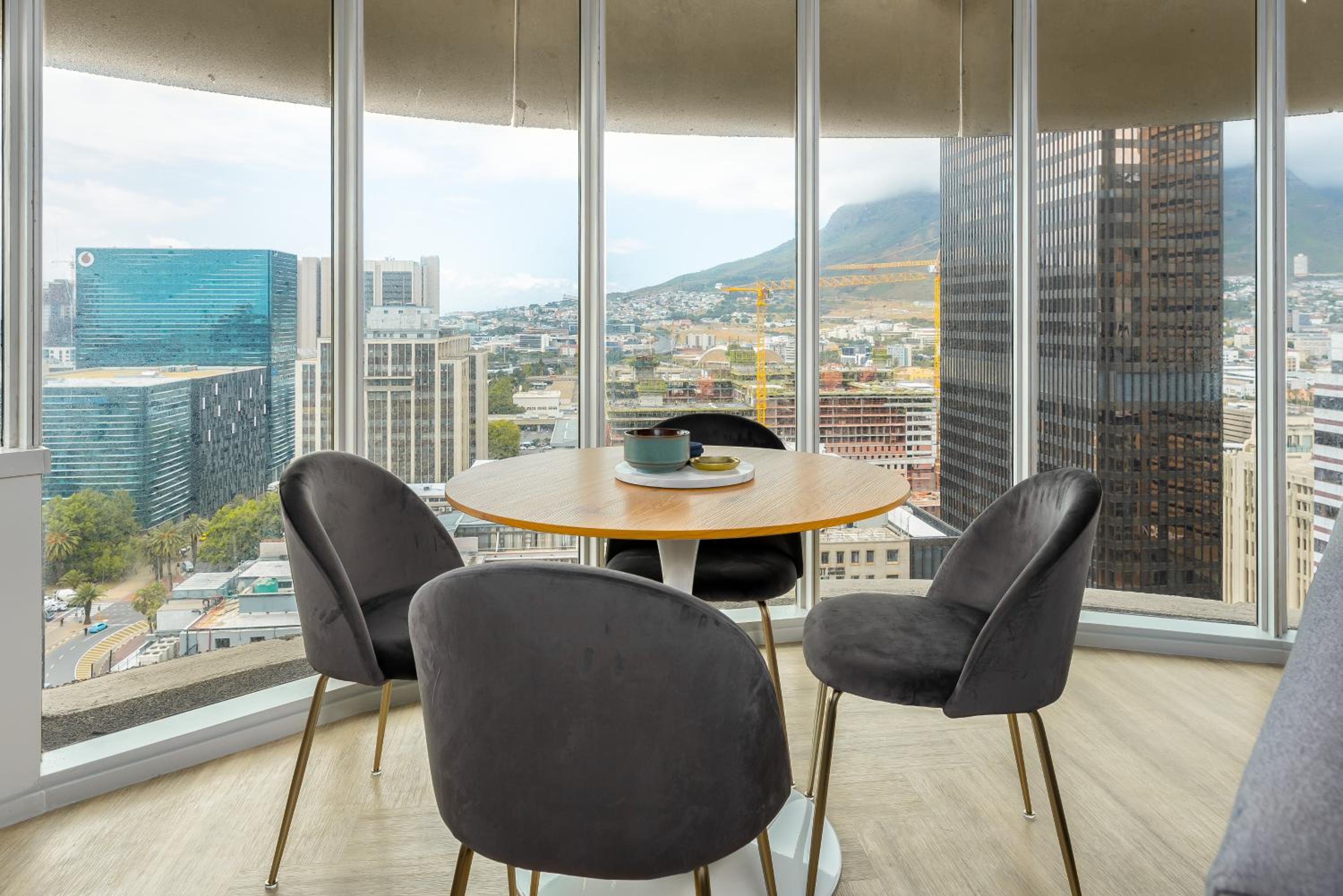 One Thibault Luxury Apartments