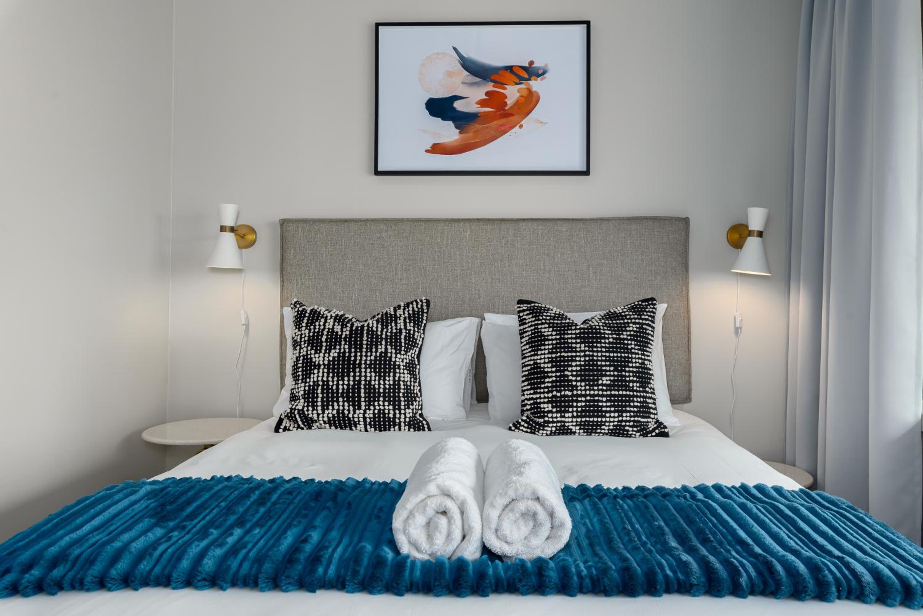 One Thibault Luxury Apartments