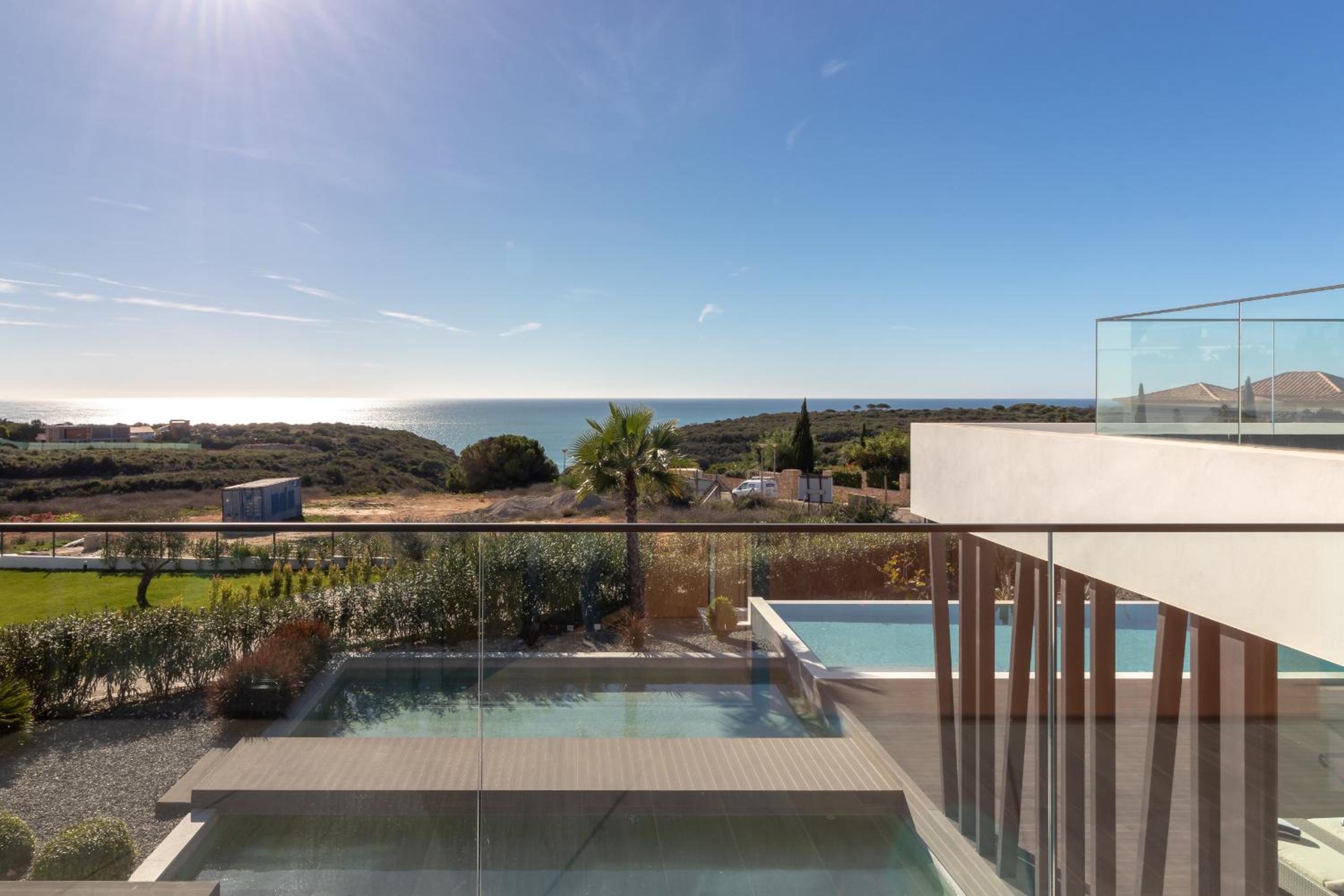 Casa Luna Mar