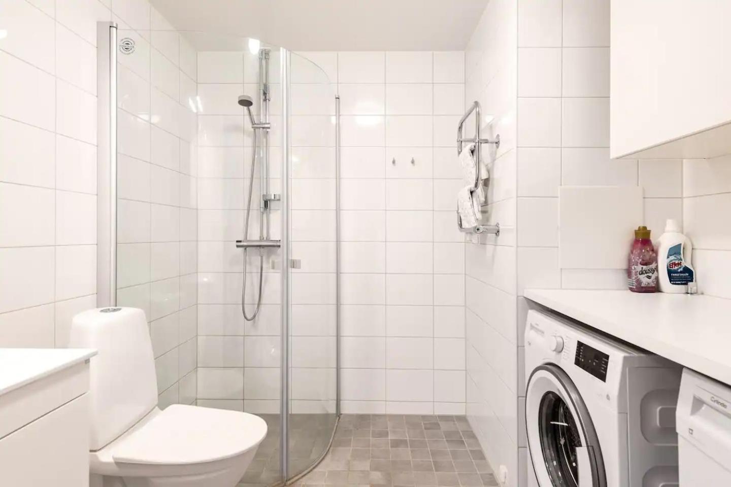 Luxury Business Studio Apartment - Garden View view 4