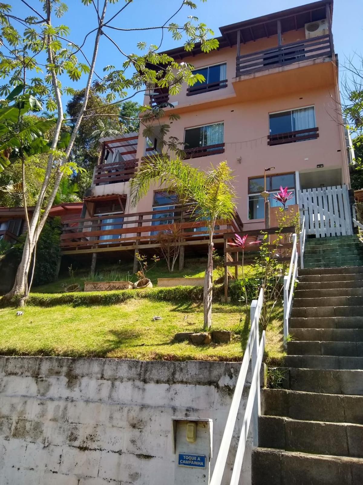 La Casa Rozada Prumirim