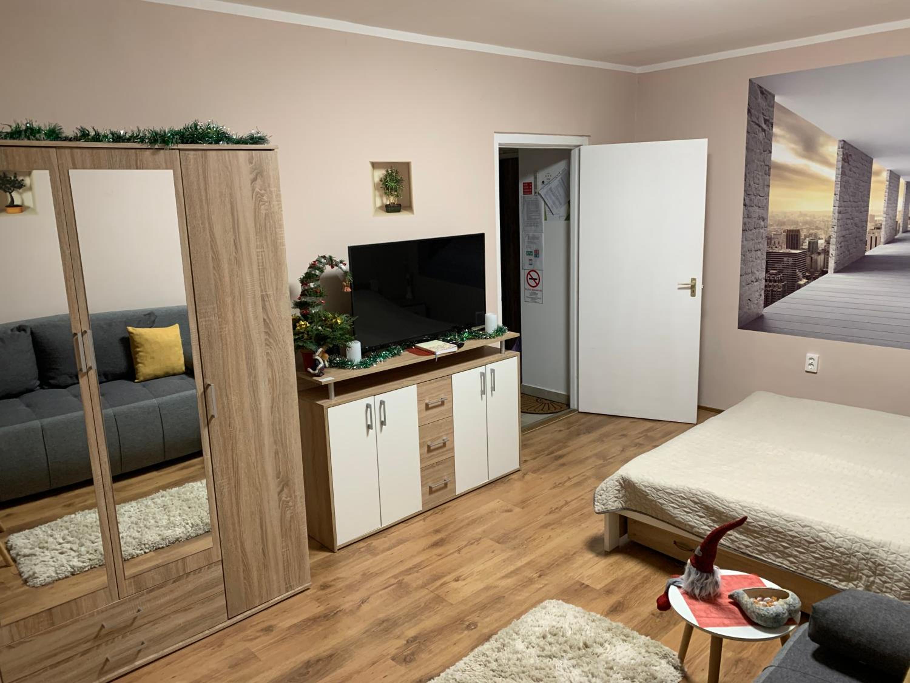 Sweet-home erkélyes apartman Kaposvár view 3