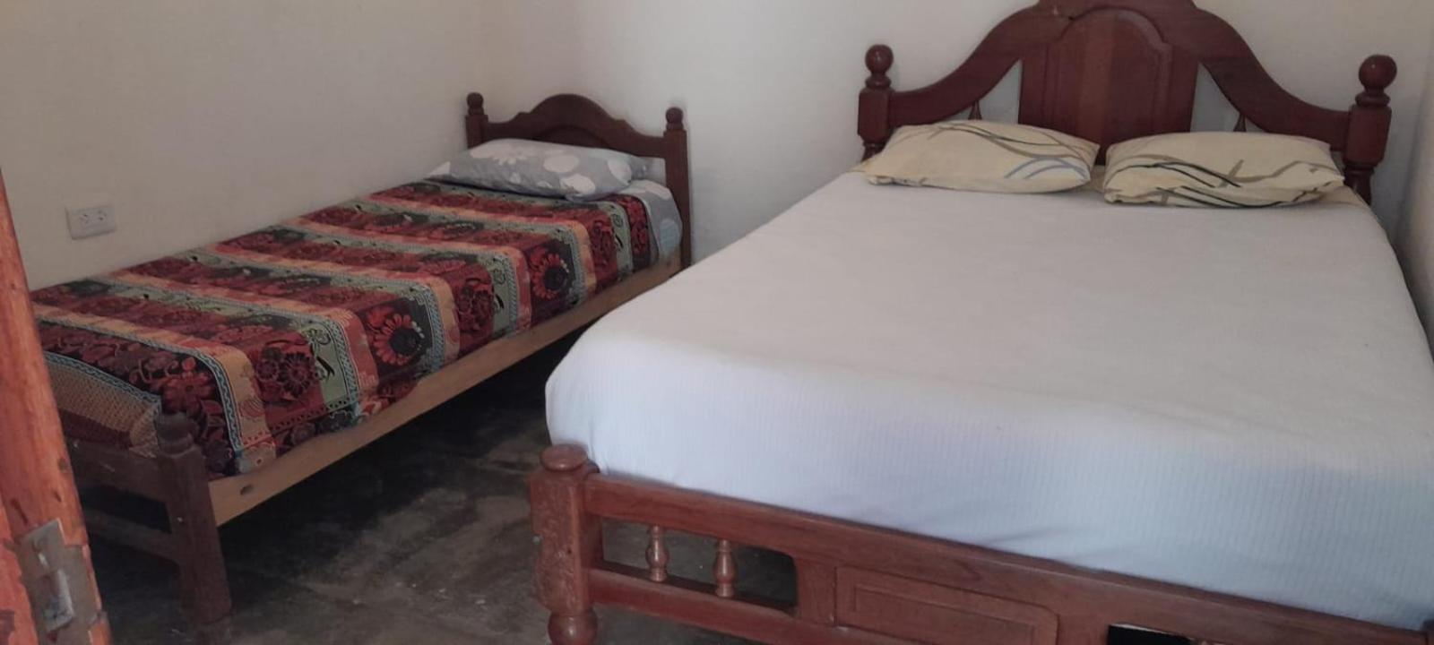 HOSTAL LUPITA
