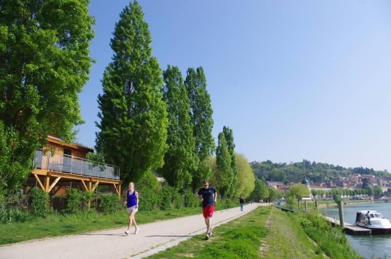 Kanopée Village