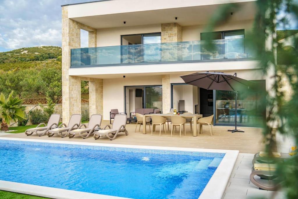 Villa Cissa,brand new villa with private pool