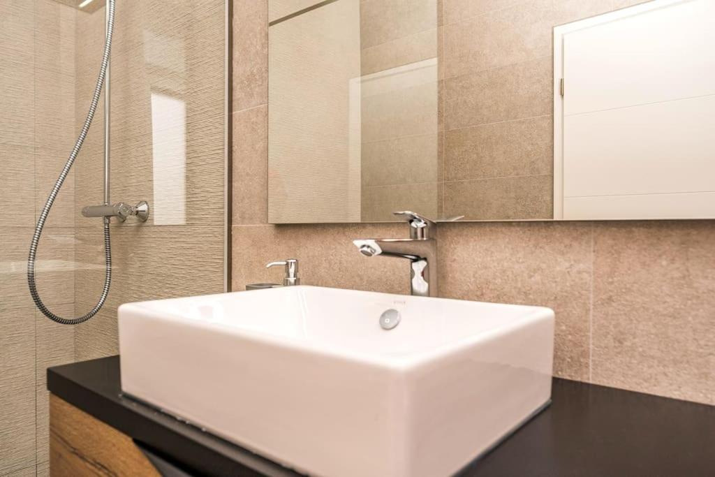 Villa Cissa,brand new villa with private pool