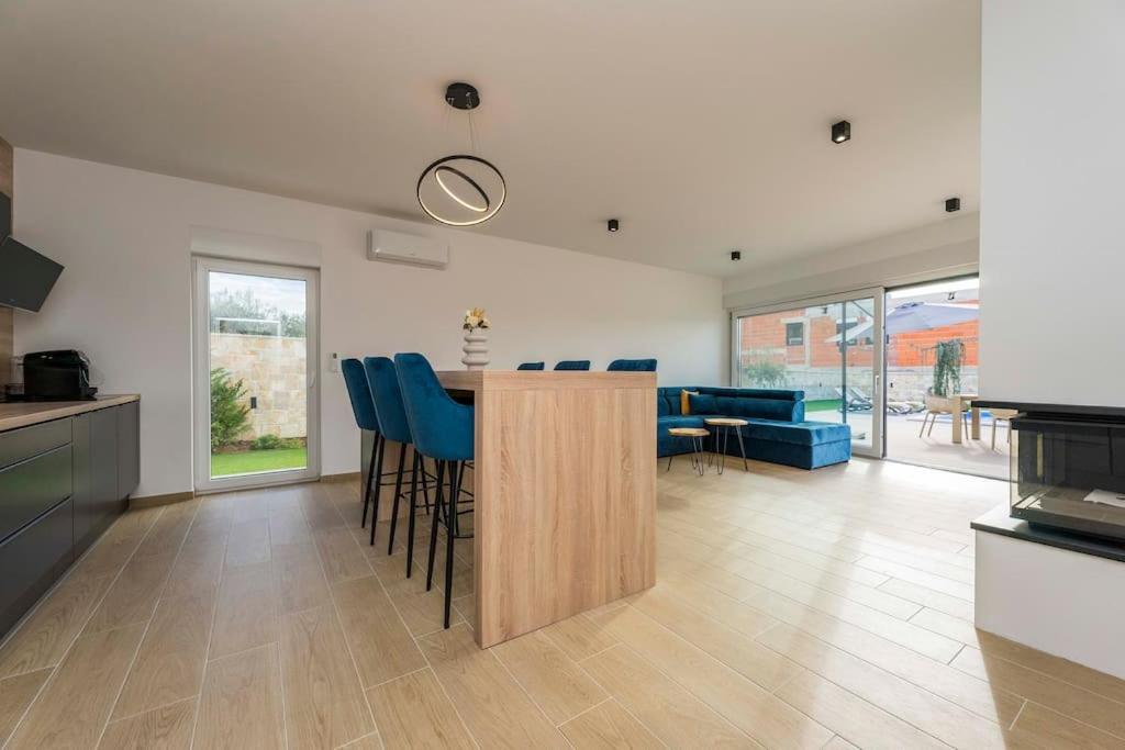 Villa Cissa,brand new villa with private pool