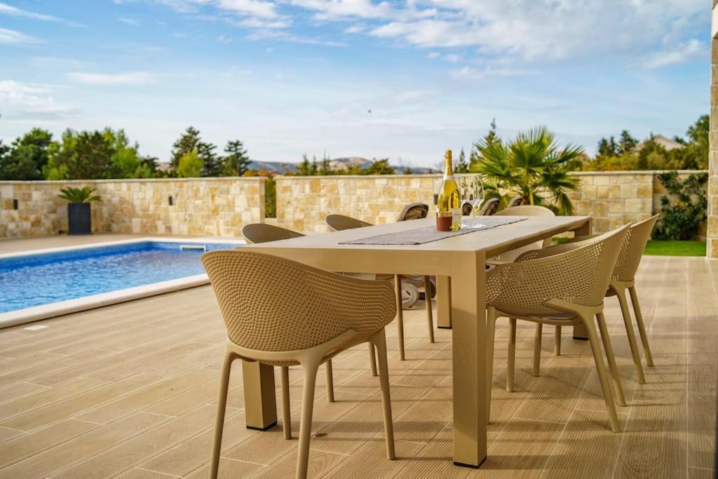 Villa Cissa,brand new villa with private pool