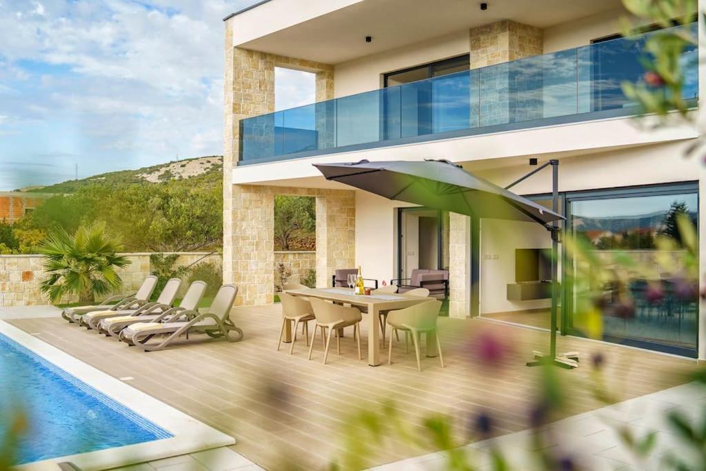 Villa Cissa,brand new villa with private pool