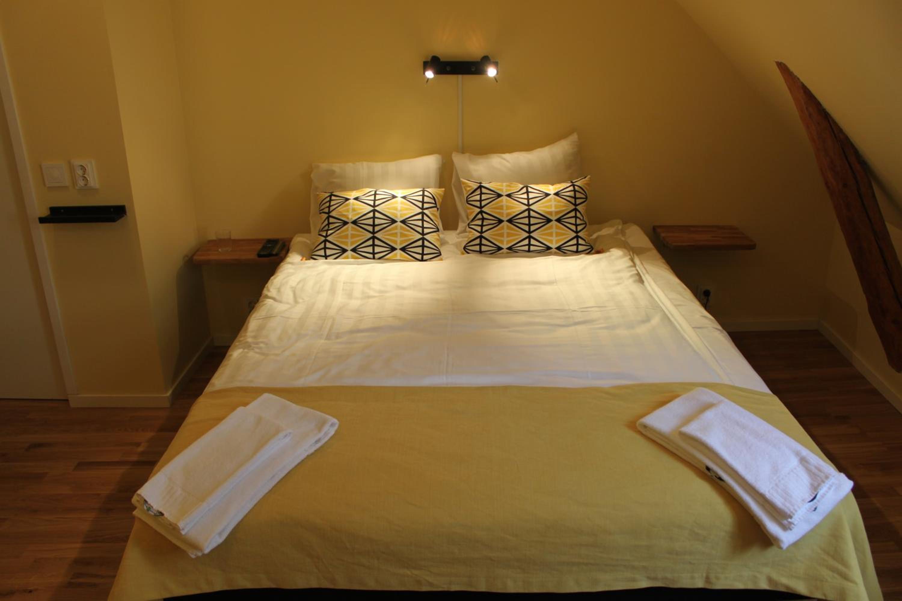 Magles Smiley Inn view 2
