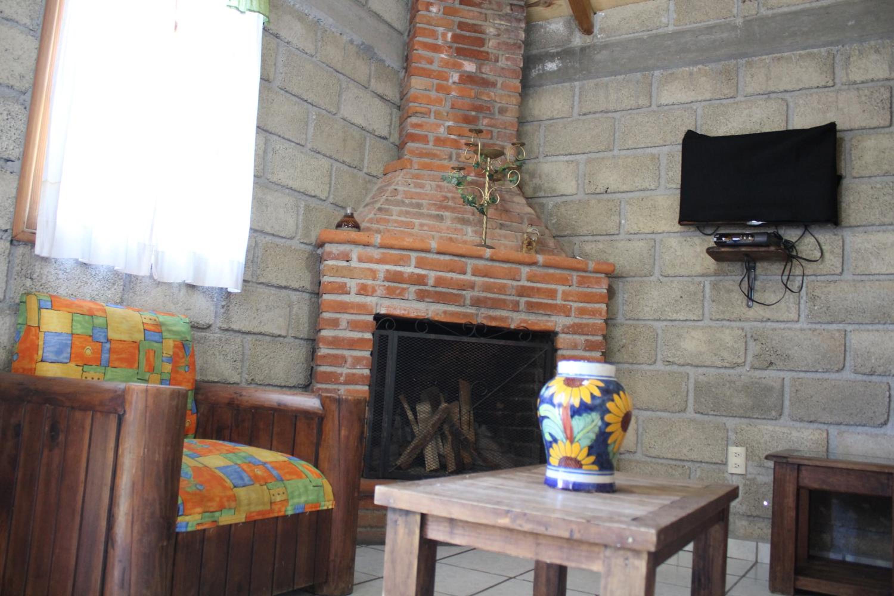 Photo 8