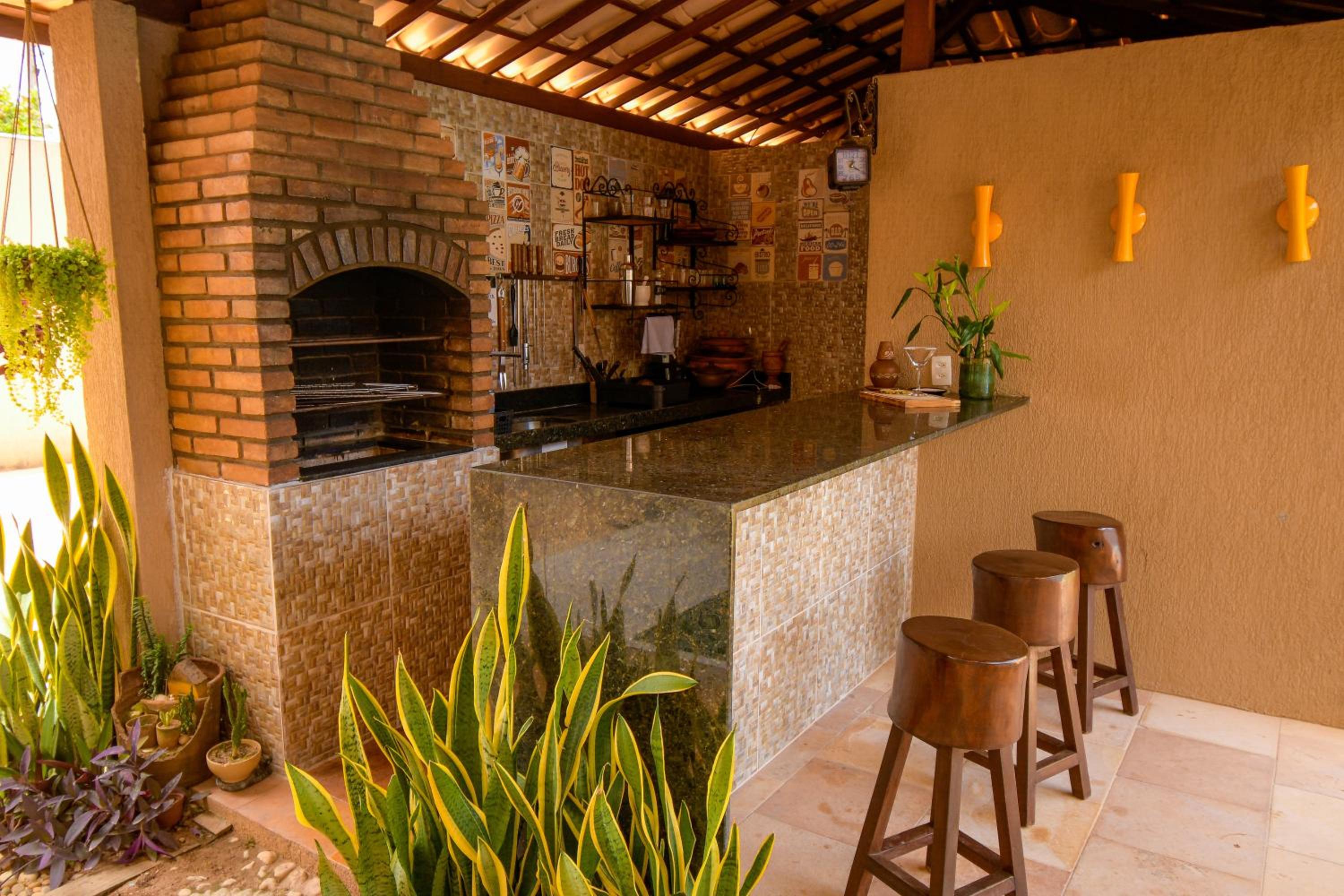 Casa Pouso das Fadas com Arrumadeira e Cozinheira Profissional