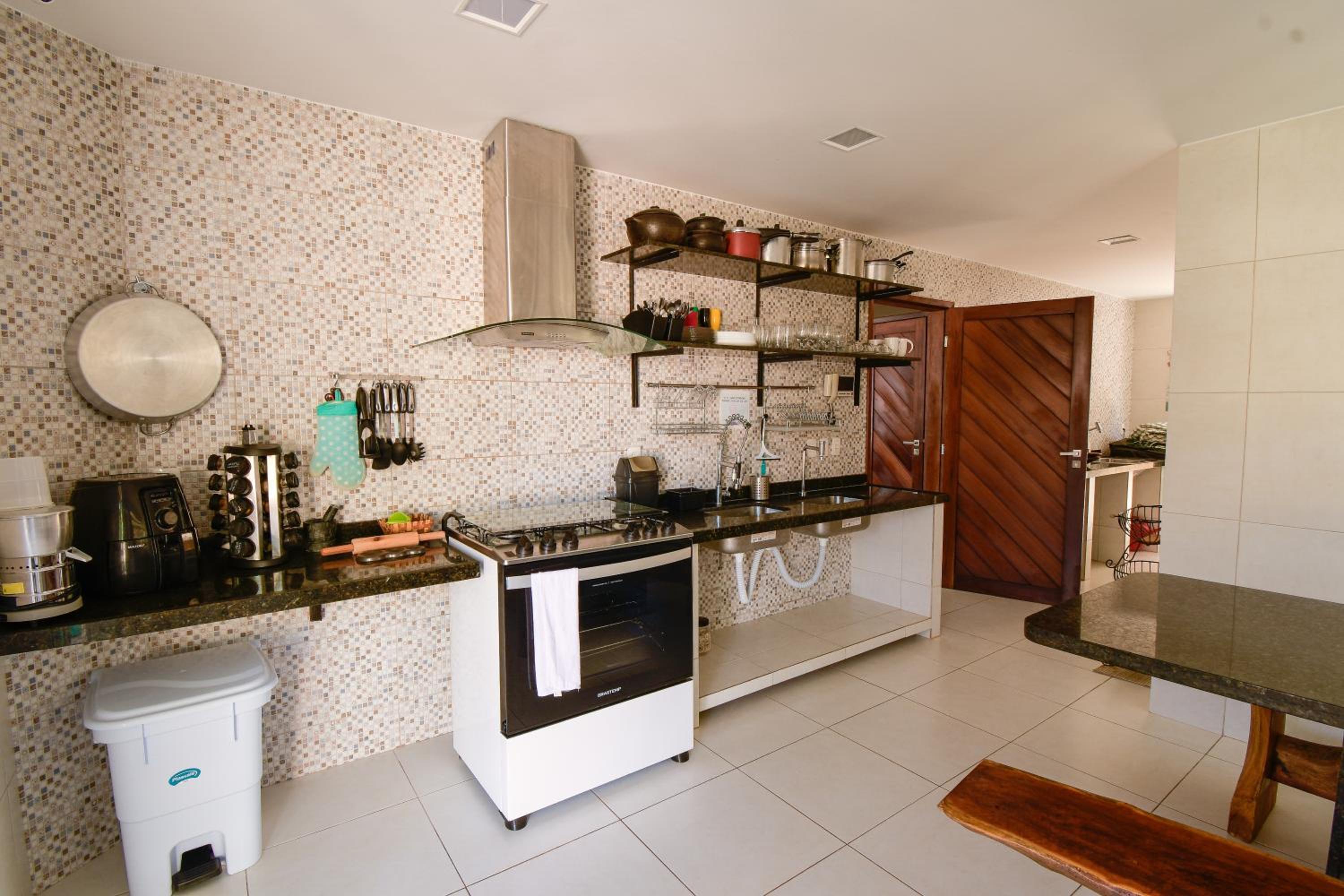 Casa Pouso das Fadas com Arrumadeira e Cozinheira Profissional