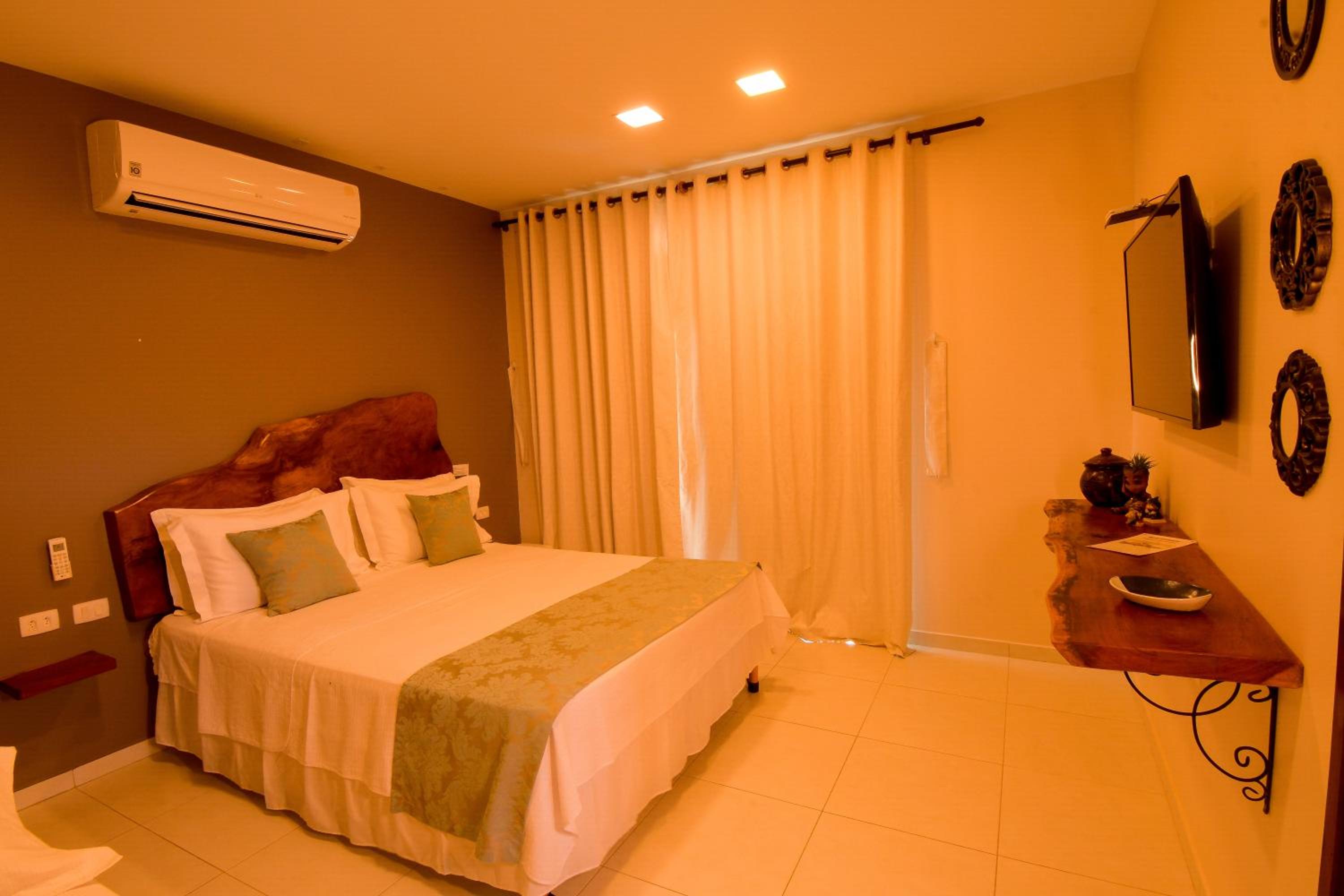 Casa Pouso das Fadas com Arrumadeira e Cozinheira Profissional