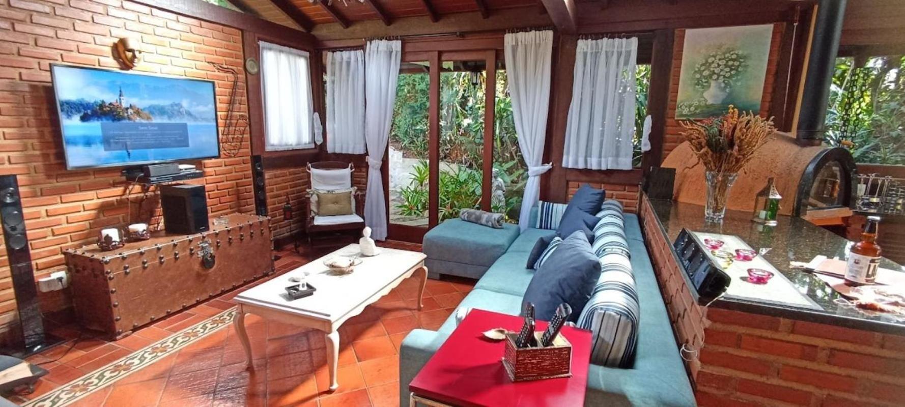 Casa Serrana, piscina aquecida, A/C quente-frio