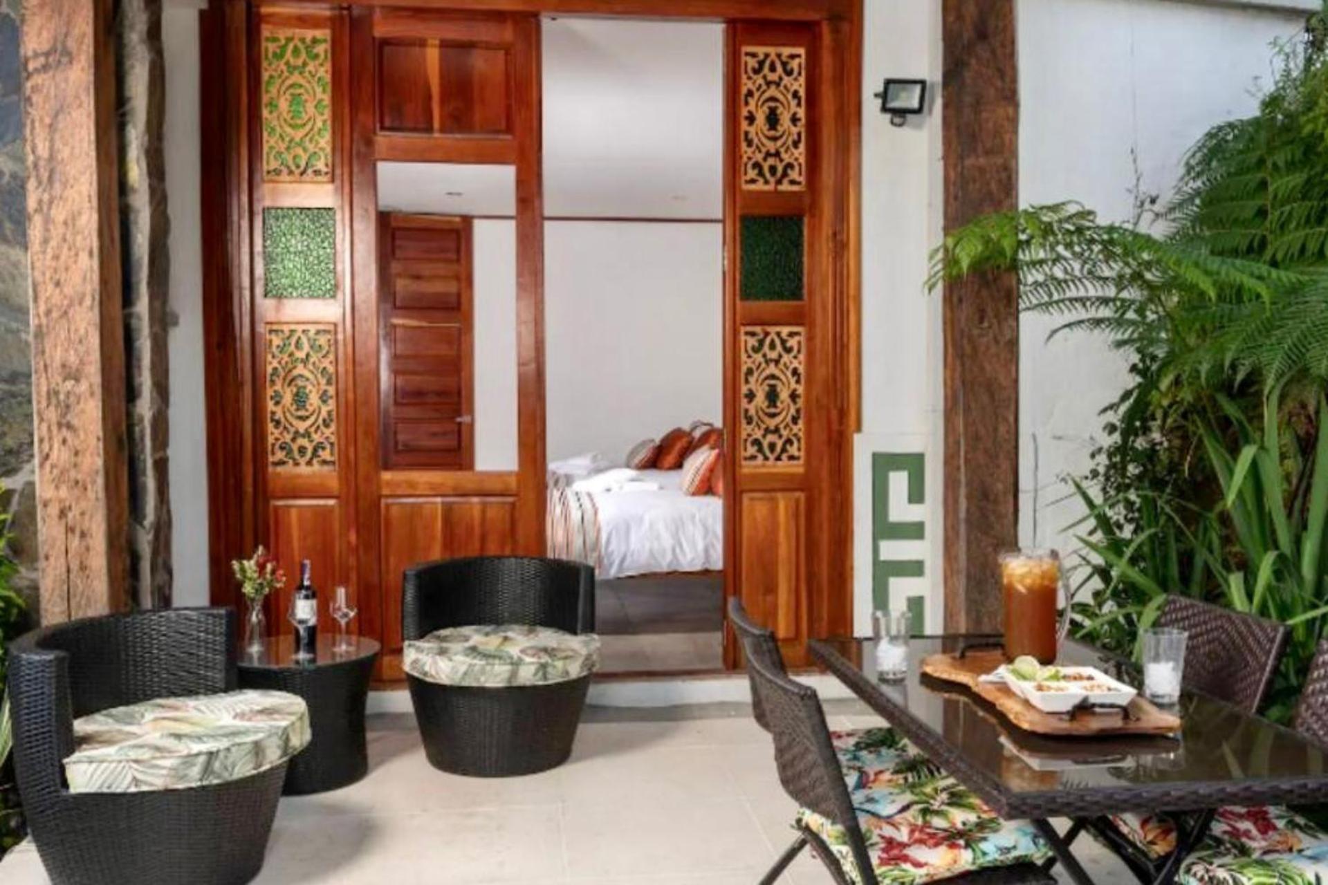 Casa Campestre Montenegro cerca al Parque del Café con piscina privada