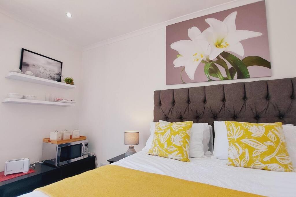 Cosy Nest - Uncapped Wi-fi & Self Check-in view 4
