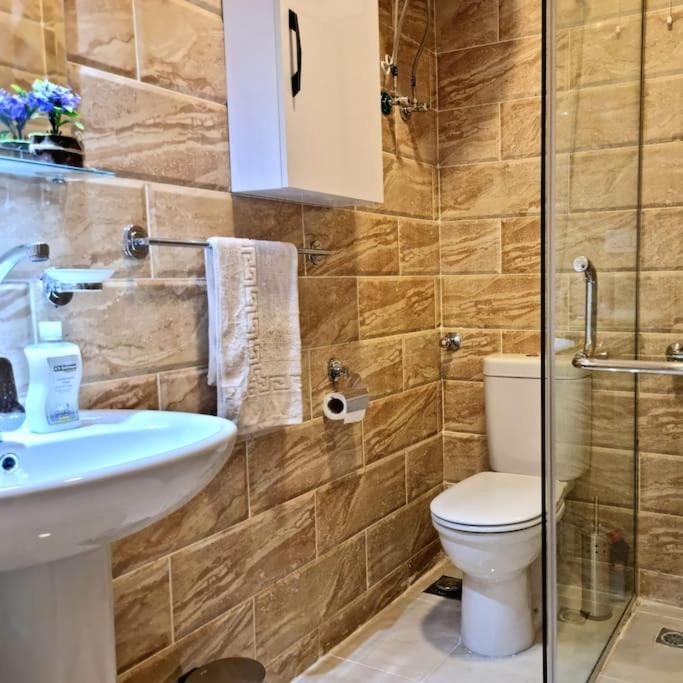 Aqua Tropical Resort Large Studio With Swimming Pools Hurghada