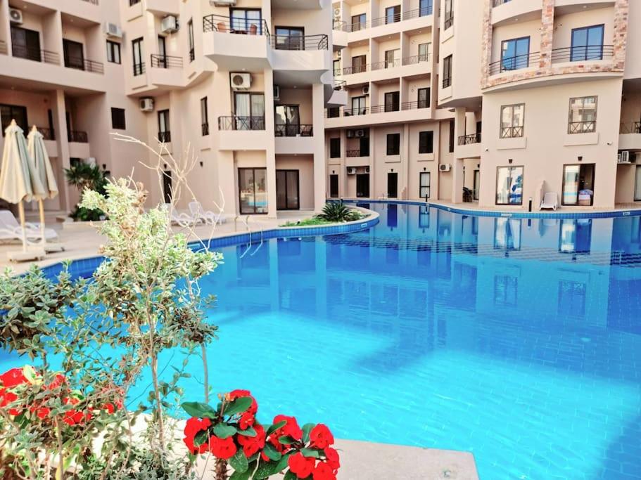 Aqua Tropical Resort Large Studio With Swimming Pools Hurghada