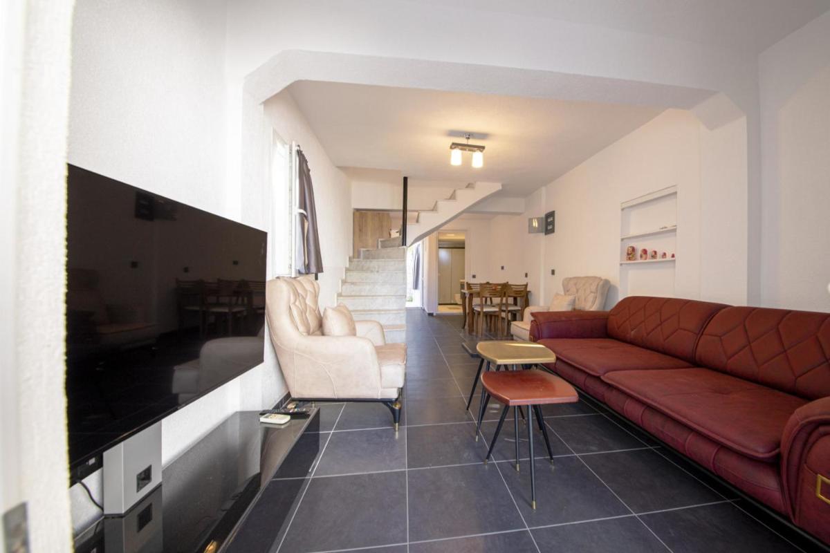 Villa 200 m to Beach with Backyard in Bodrum view 3