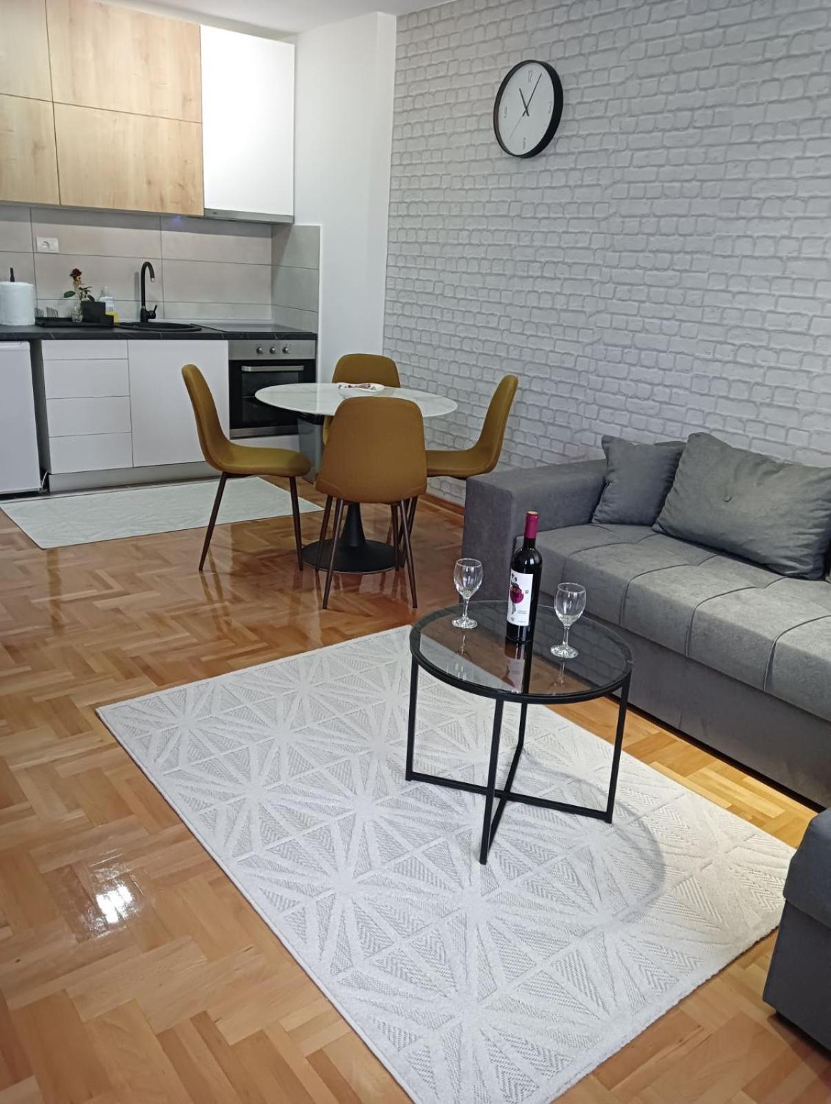 Welcome Apartments view 2