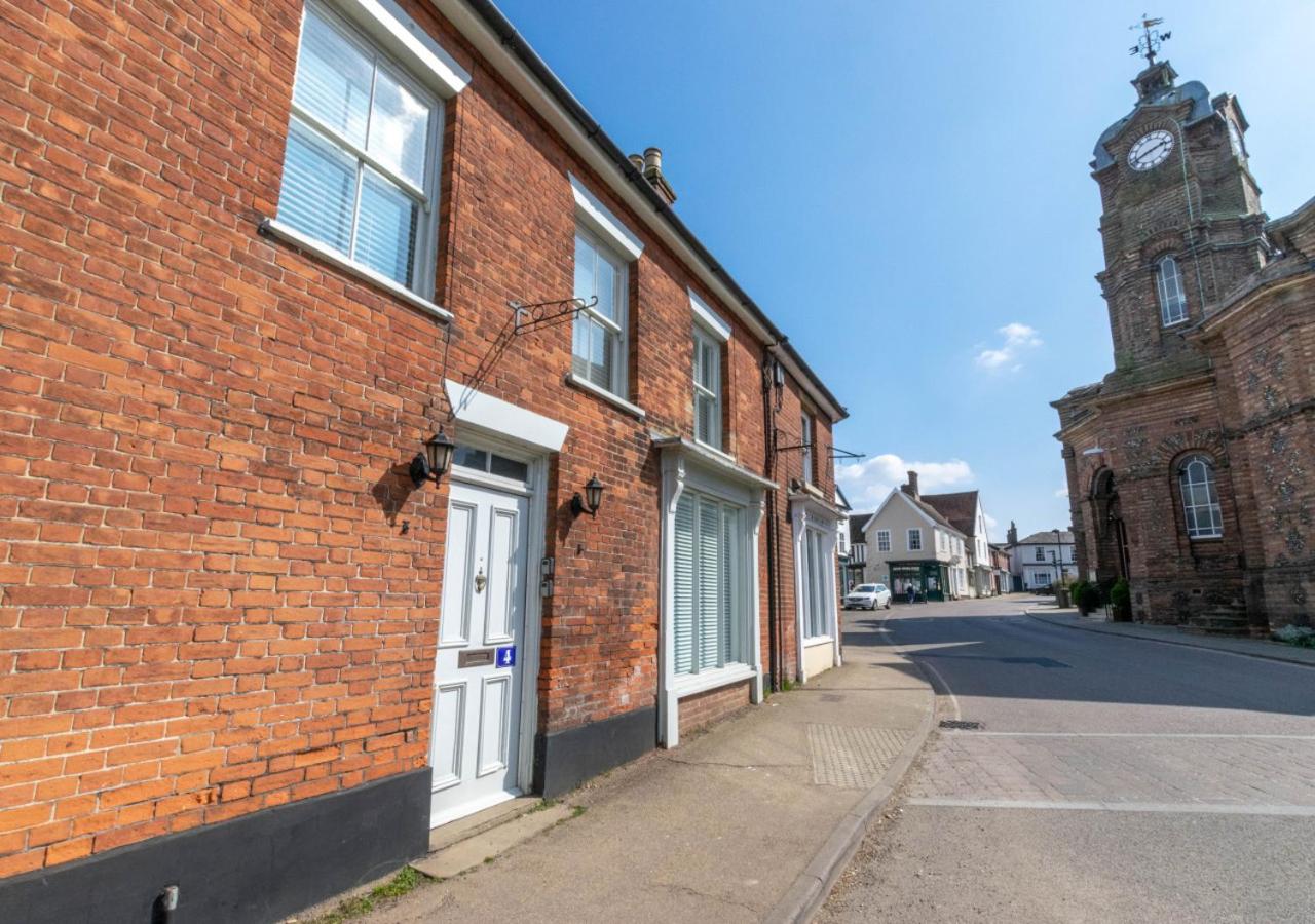 2 Bed in Eye oc-4lamb