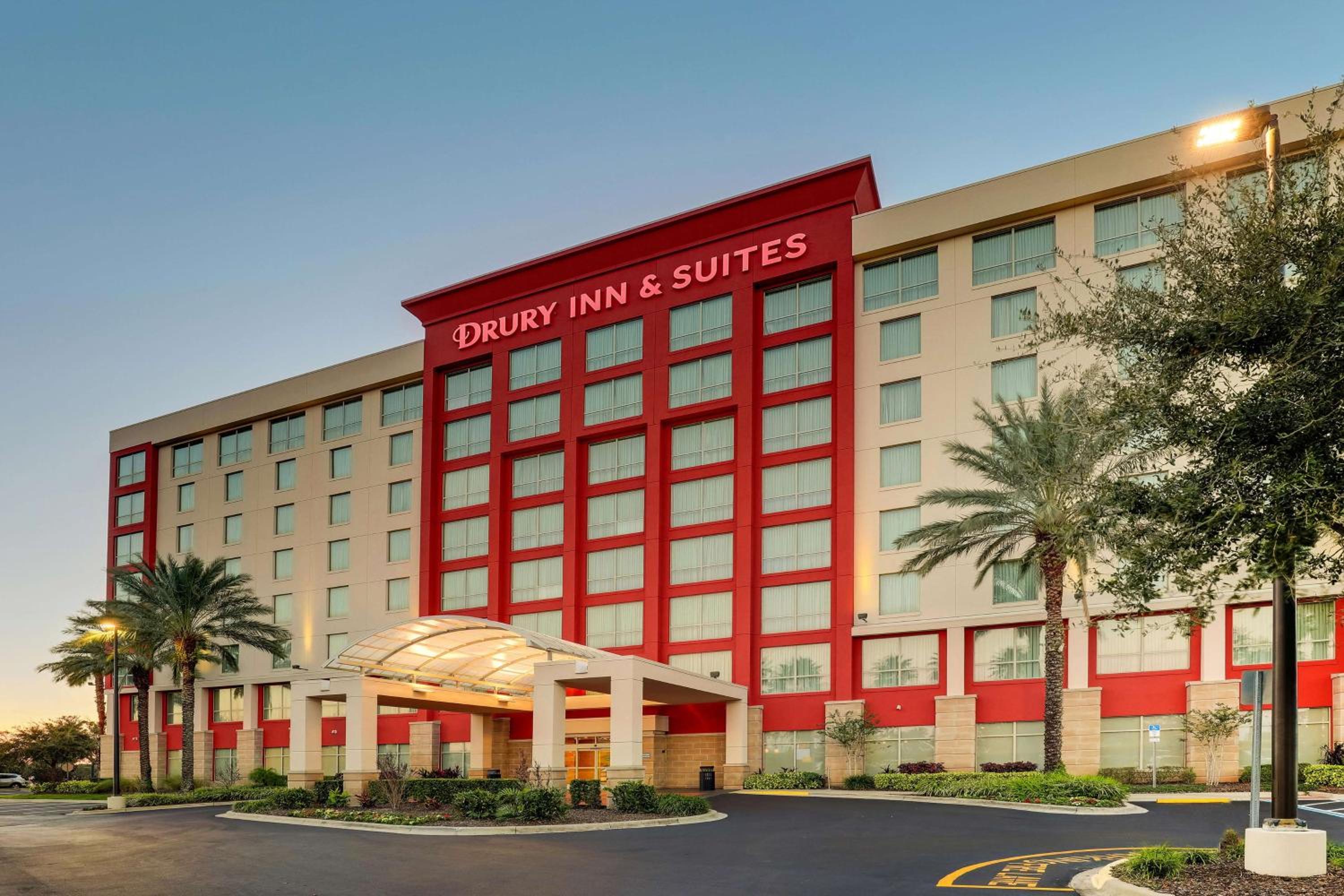Hotel Drury Inn & Suites near Universal Orlando Resort