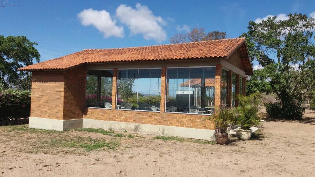 Casa com piscina em Gravatá PE