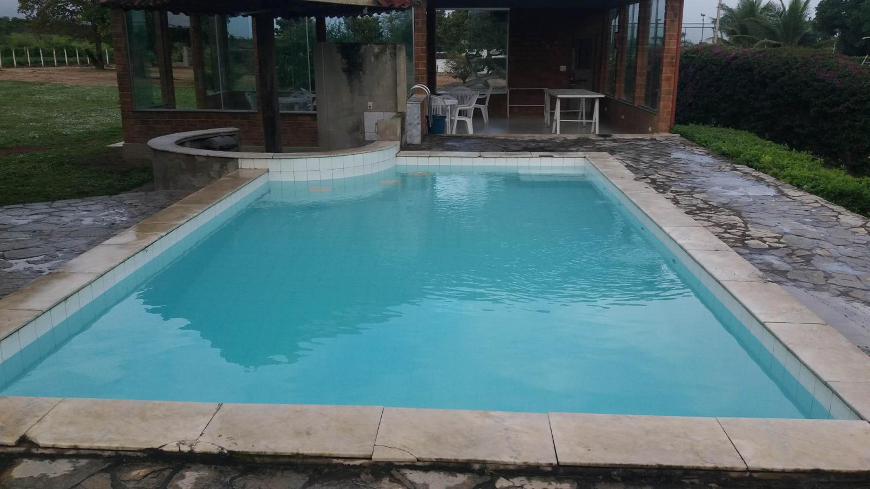 Casa com piscina em Gravatá PE