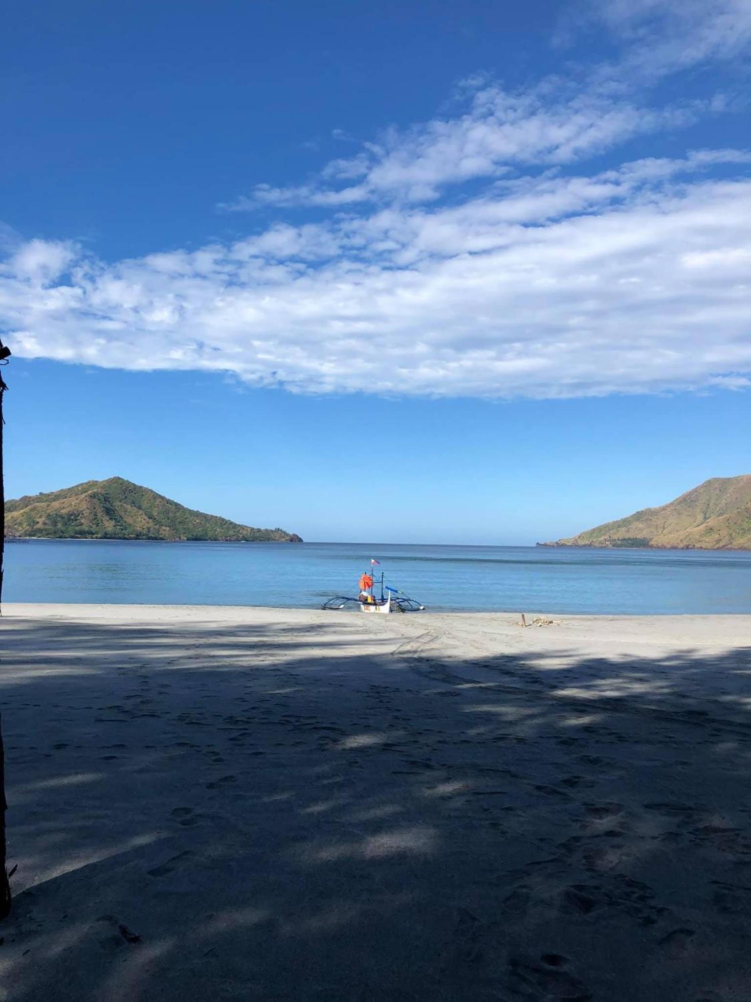 La Cala Beach House at Puerto Silanguin