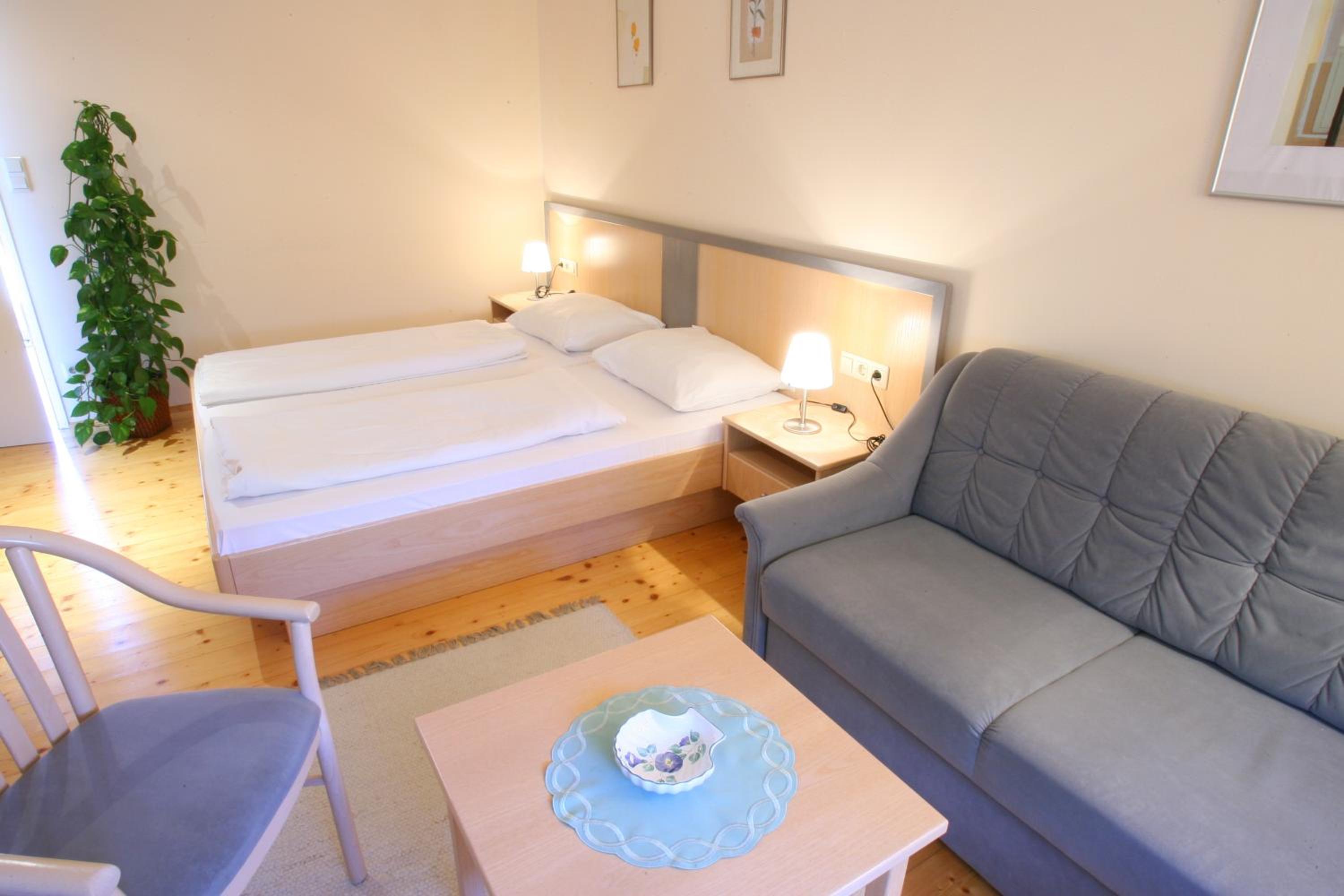 Bed & Breakfast Zum Alten Weinstock