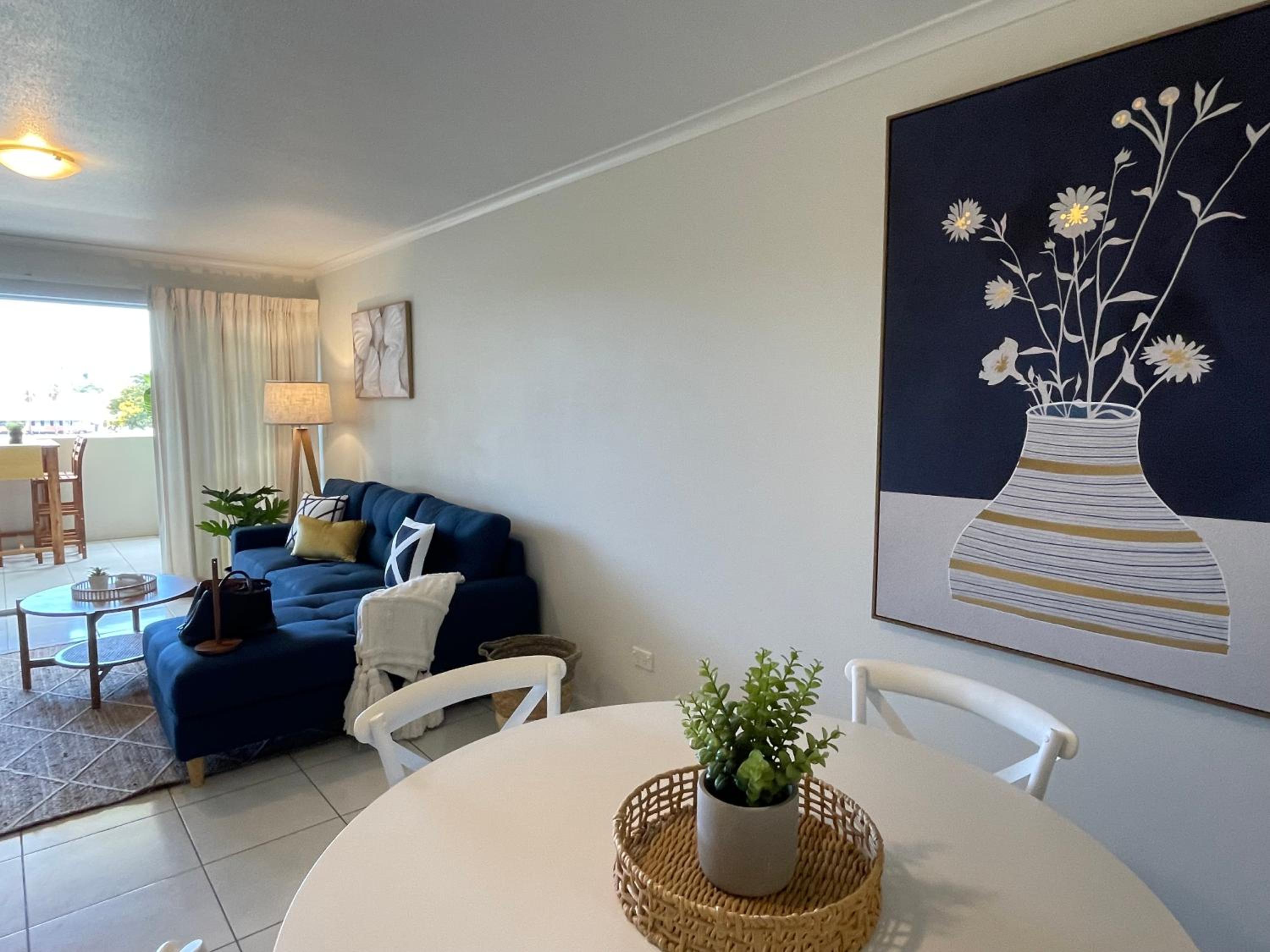 City Stadium Apartment on the Riverfront 38