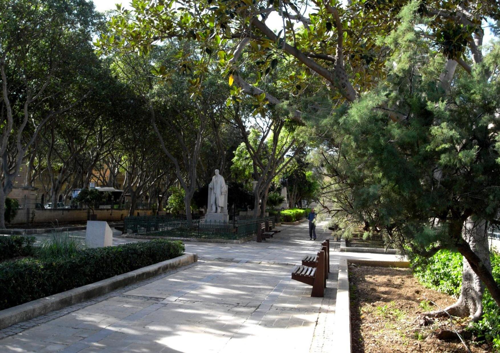 Photo 23