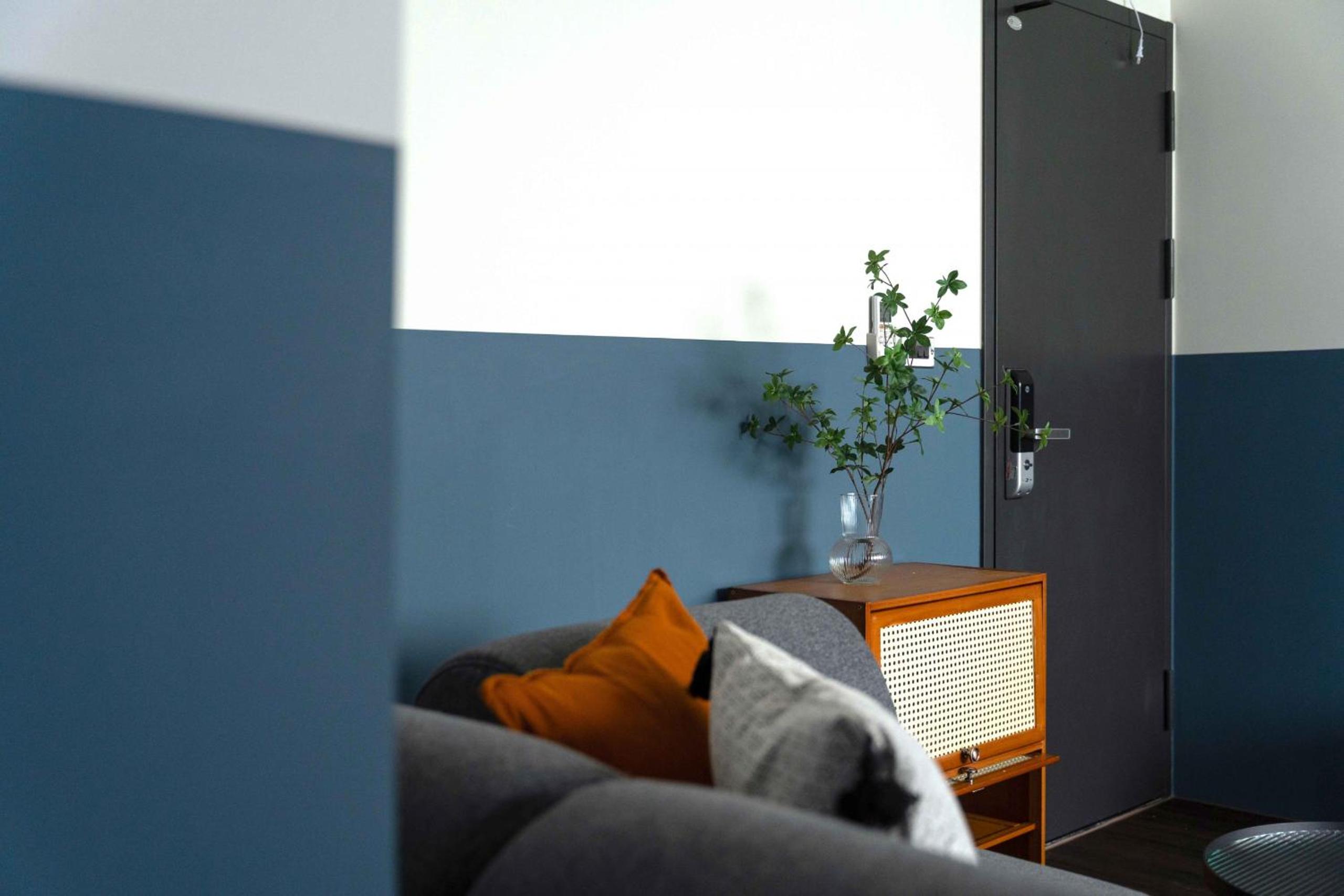 Lin Apartments by Olala Homes
