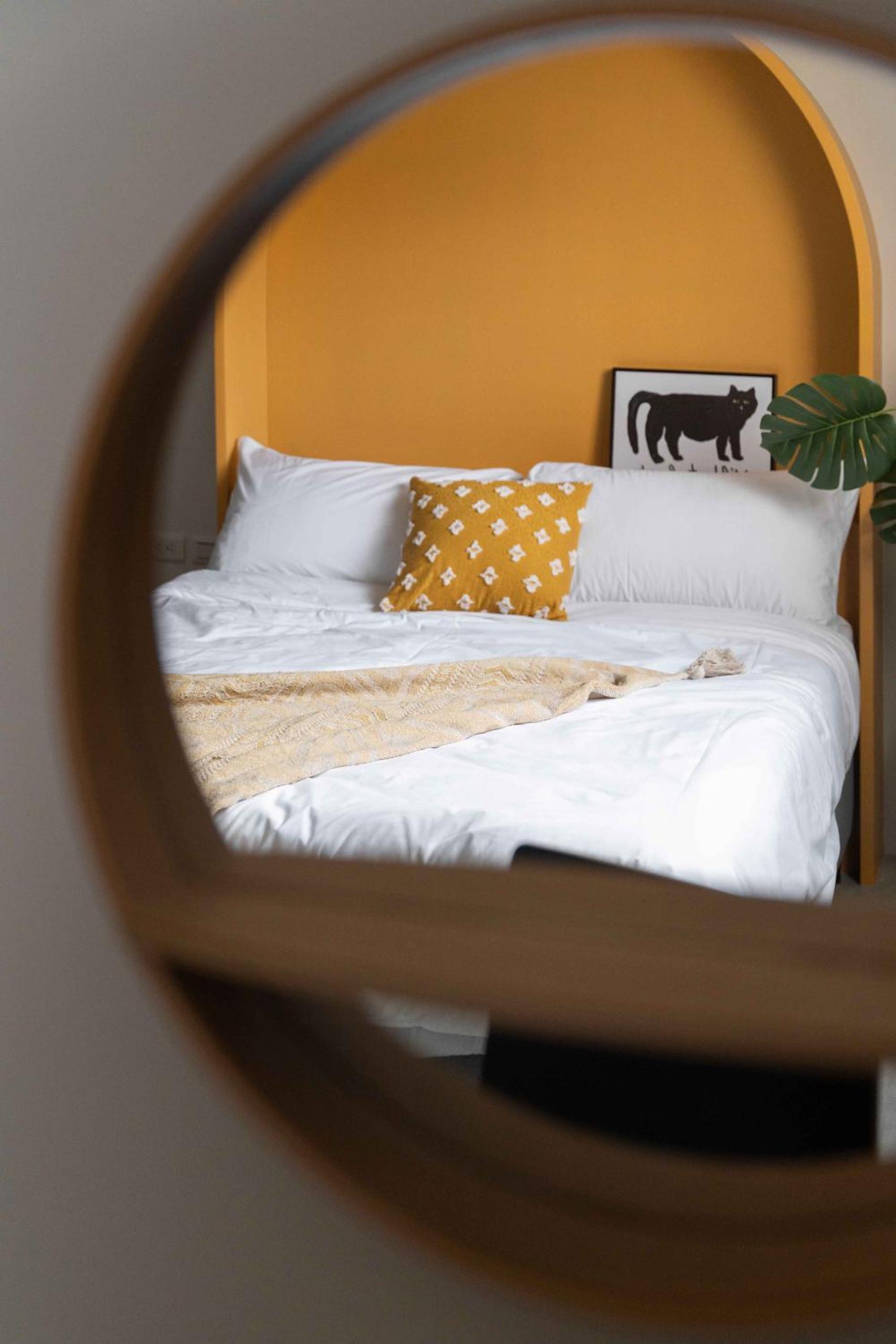 Lin Apartments by Olala Homes