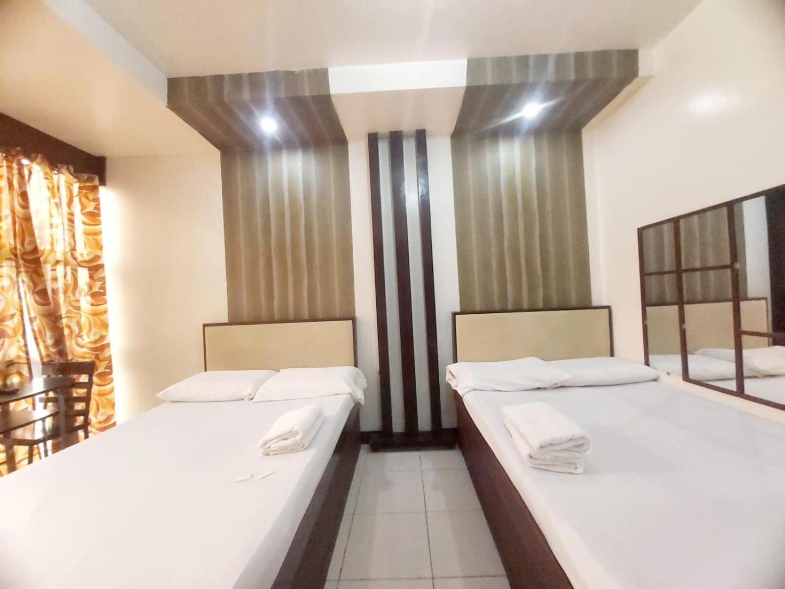 Cosmo Hotel Espana Near Ust photo 3