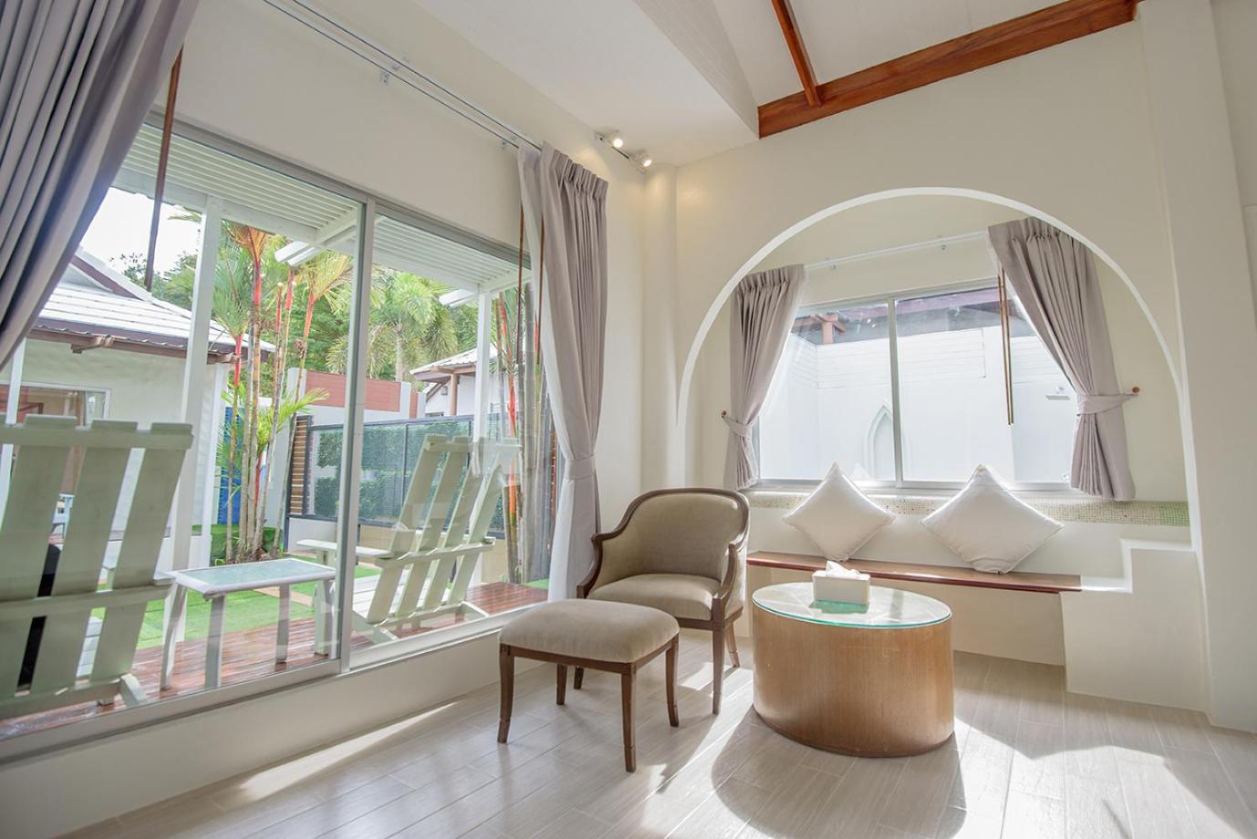 Seashell Village Resort