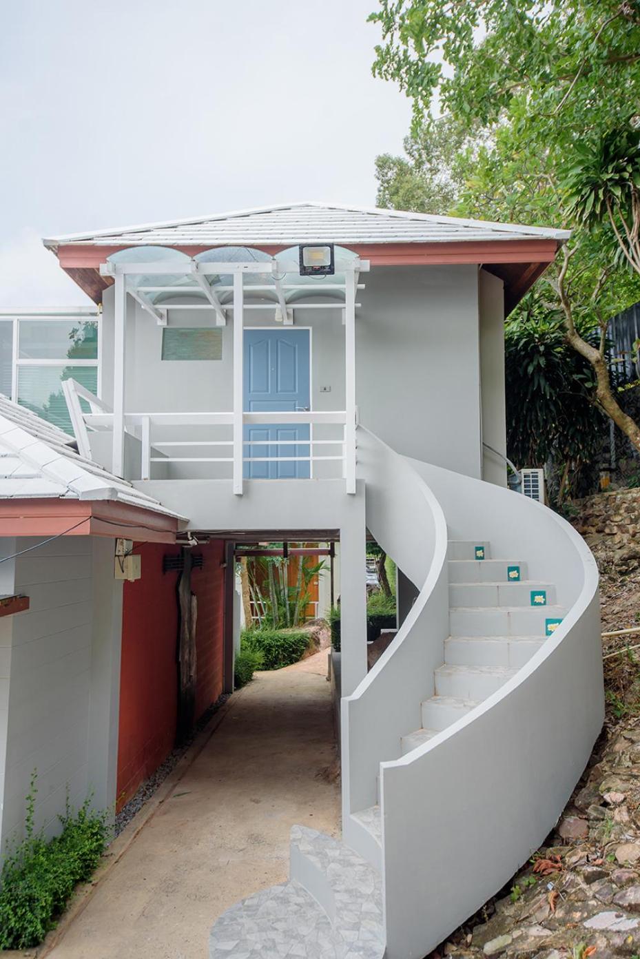 Seashell Village Resort